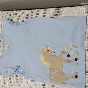 Flutter sleeve embroidered horse top